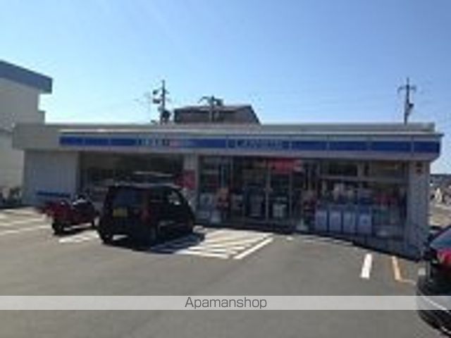 コンビニ　ローソン浜松中沢店（コンビニ）まで333m