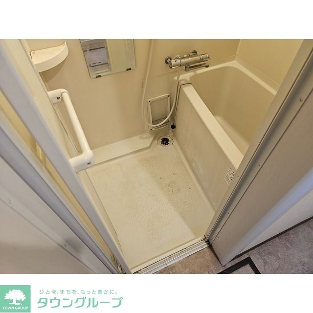 バス・シャワールーム　バス