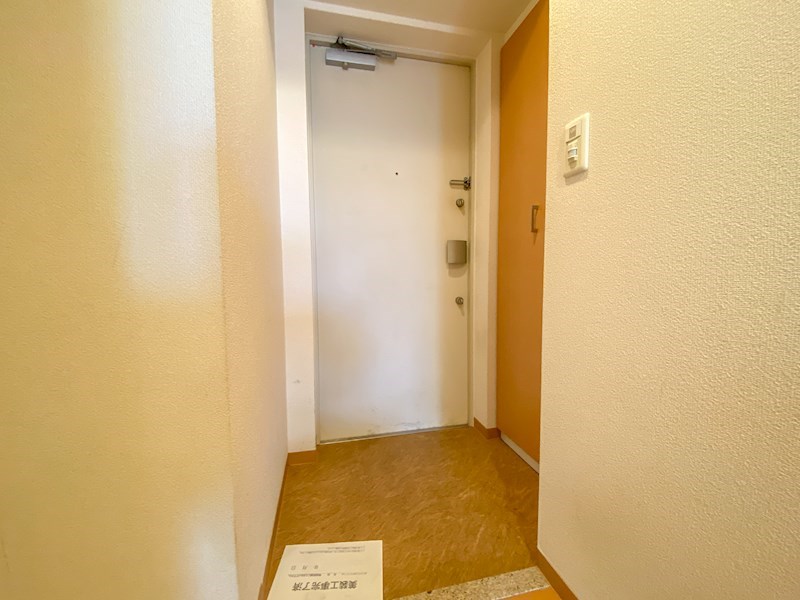 エステムプラザ神戸水木通グランクロスの玄関写真
