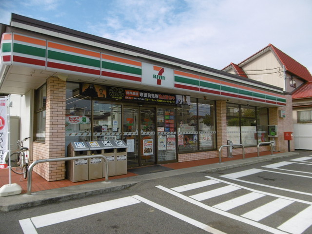 コンビニ　セブンイレブン新潟小針藤山店（コンビニ）まで1886m