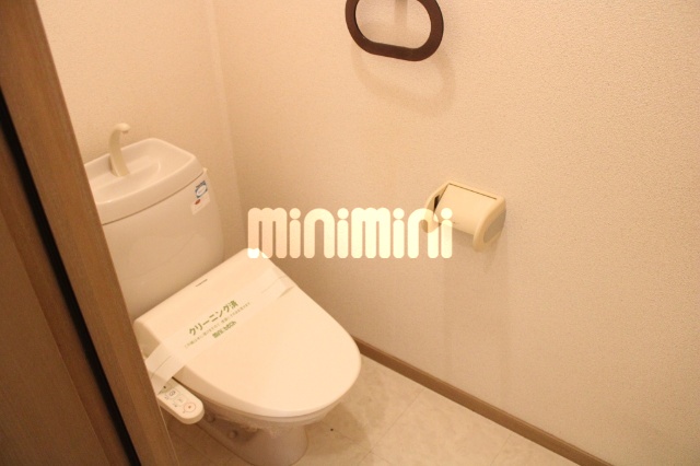 トイレ　清潔感のあるトイレです。
