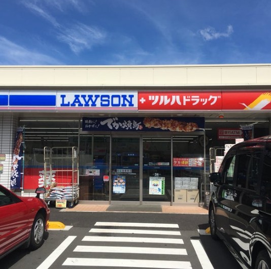 ドラックストア　ローソンツルハドラッグ杉並和田店（ドラッグストア）まで72m