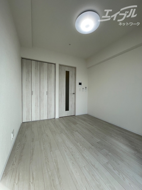 その他部屋・スペース　洋室の別アングルになります。