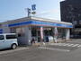コンビニ　ローソン新潟南出来島店（コンビニ）まで815m