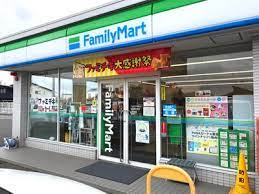 コンビニ　ファミリーマート守山阿村町店（コンビニ）まで546m