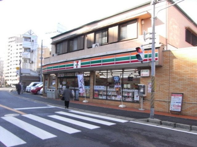 コンビニ　セブンイレブン（コンビニ）まで480m