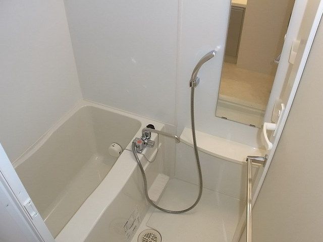 バス・シャワールーム　NULL