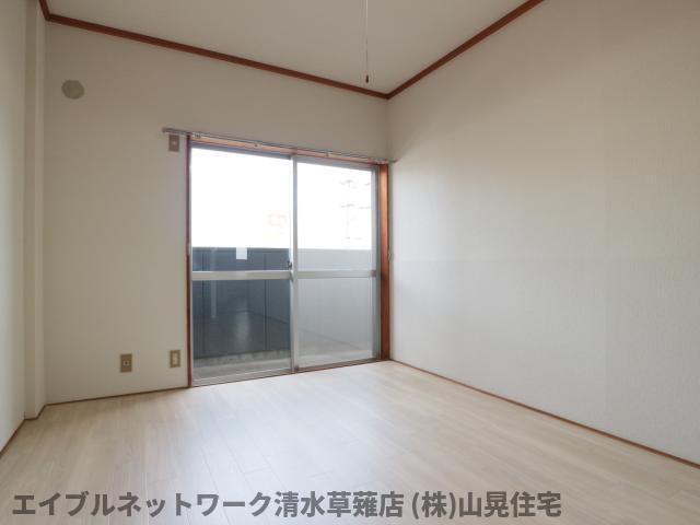 その他部屋・スペース　使い勝手のいい寝室です