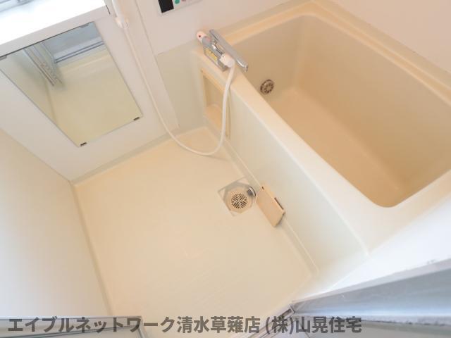 バス・シャワールーム　きれいなお風呂です
