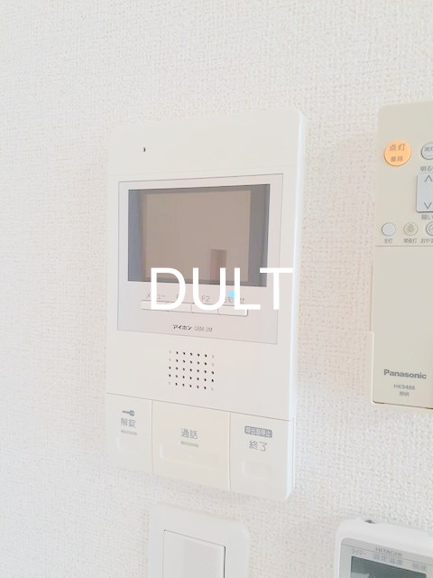 セキュリティ　モニター付きインターホンです。