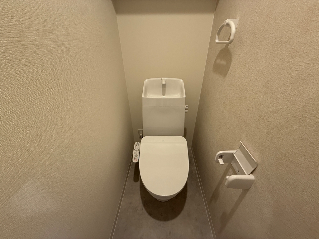 リブレメゾン下大市西町1のトイレ写真