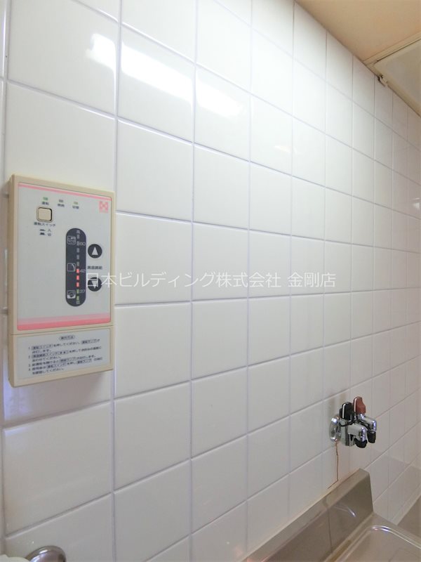その他設備　給湯器スイッチ