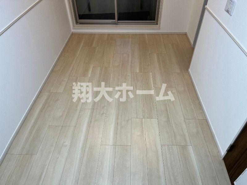 クリアル落合南長崎の居間写真