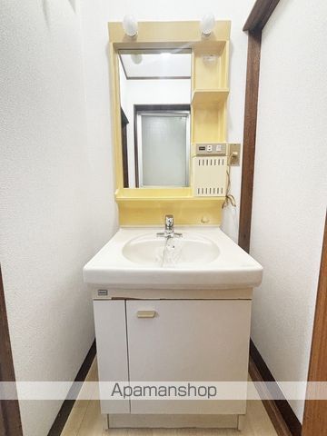 ＪＲ東海道本線 藤枝駅 徒歩12分 2階建 築42年の内装写真