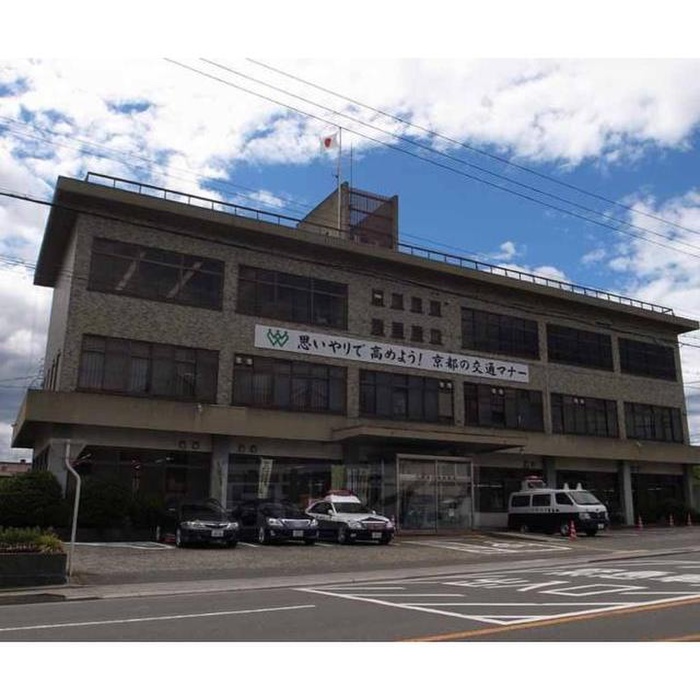 警察署・交番　川端警察（警察署・交番）まで96m