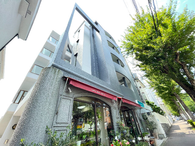 建物外観　灘区八幡町「サンクラッソ阪急六甲駅前ＥＡＳＴ」