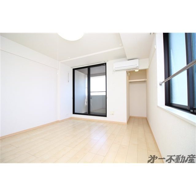 建物外観　洋室