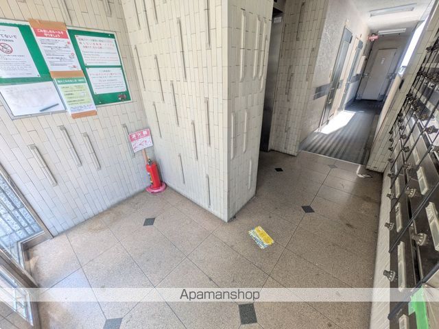 ロビー　ロビー