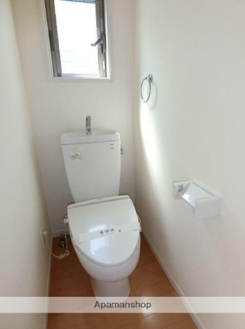ブルーライン 岸根公園駅 徒歩7分 2階建 築20年のトイレ写真