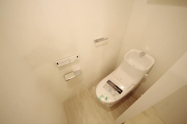 トイレ　★バストイレ別のお部屋です★