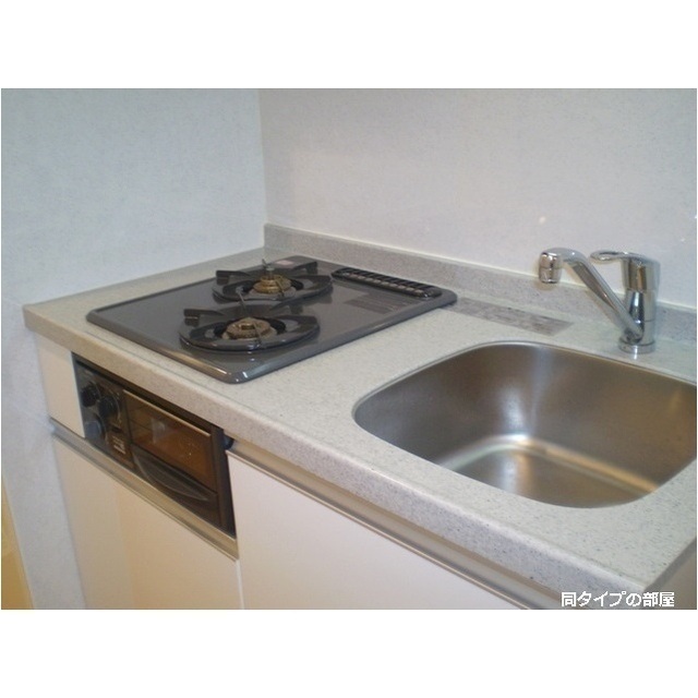 キッチン　同タイプ写真　※現況優先