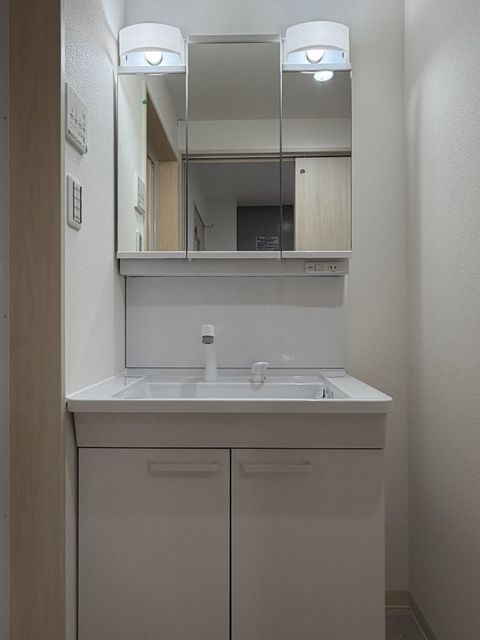 クリエオーレ新堂IIの内装写真