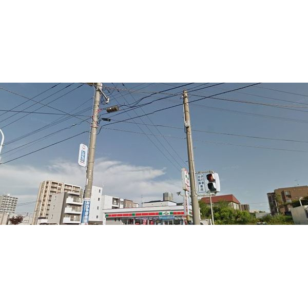 コンビニ　サンクス厚別中央通店（コンビニ）まで265m