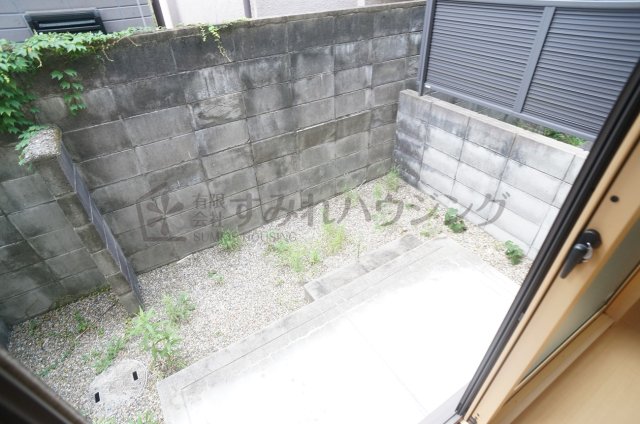 庭　参考、同建物・反転間取りの号室