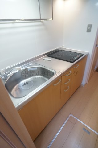 キッチン　参考、同建物・反転間取りの号室