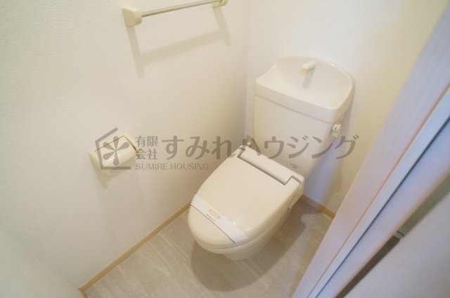 トイレ　参考、同建物・反転間取りの号室