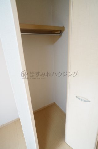 収納　参考、同建物・反転間取りの号室