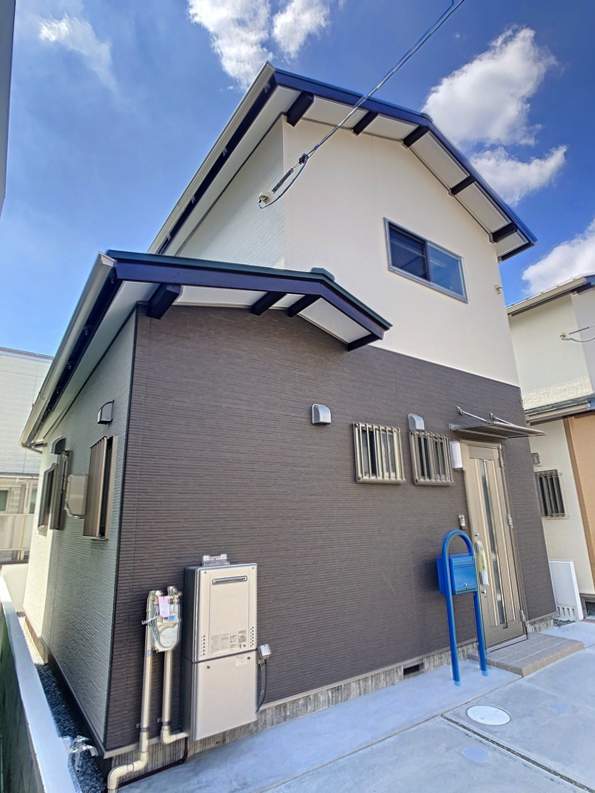 東古松戸建ての外観写真