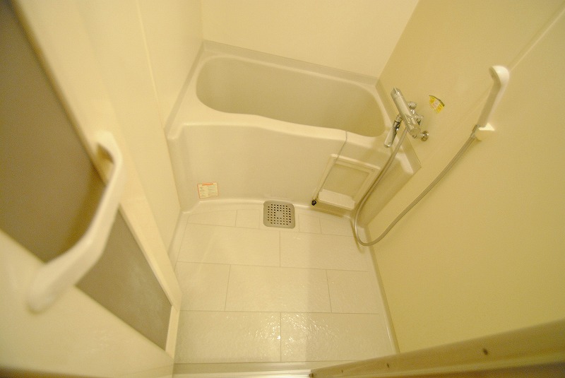 バス・シャワールーム　bathroom