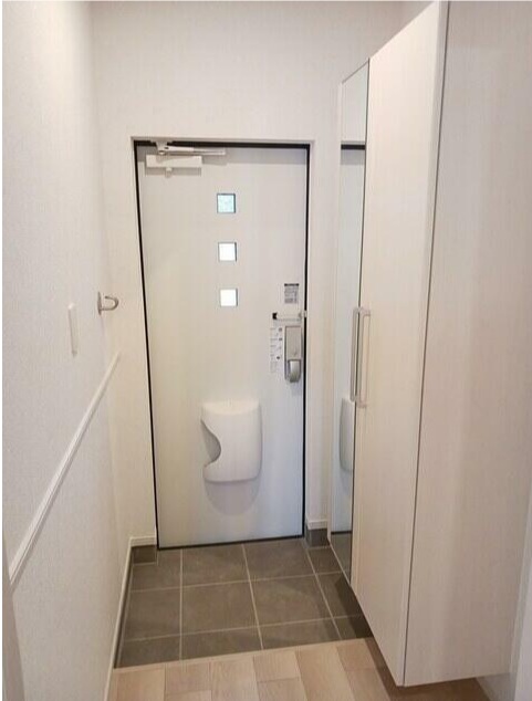 サンネリネの玄関写真