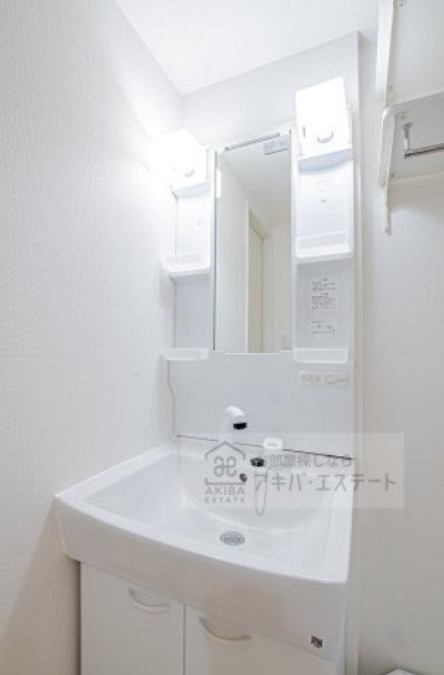 洗面設備　同一仕様写真