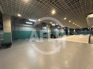 駐車場　シティタワー大阪　駐車場