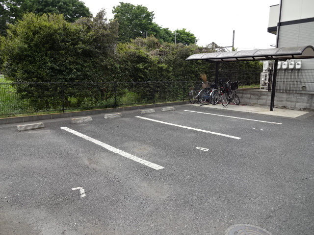 駐車場　敷地内駐車場※要空き確認