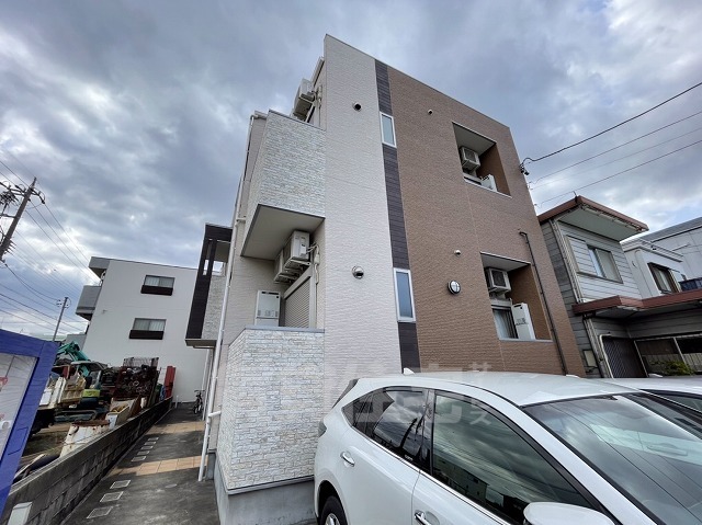地下鉄名城線 堀田駅 徒歩5分 築10年