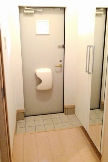 サンフラットBの玄関写真