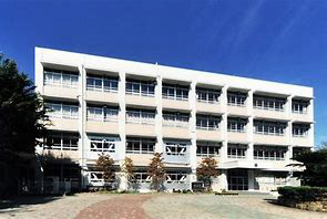 小学校　野里小学校（小学校）まで348m