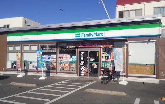コンビニ　ファミリーマート 市川行徳街道店（コンビニ）まで92m