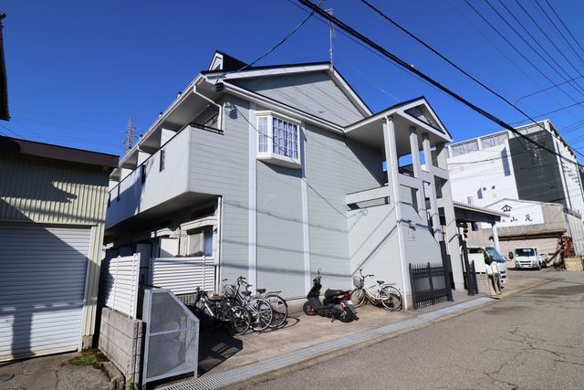 横川レジデンスの外観写真