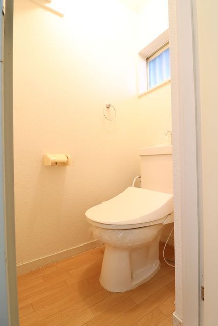 横川レジデンスのトイレ写真