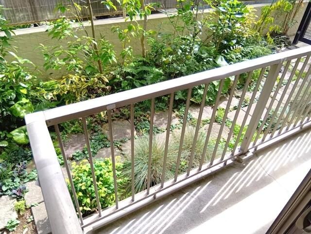 ＪＲ山手線 高田馬場駅 徒歩3分 3階建 築36年の内装写真