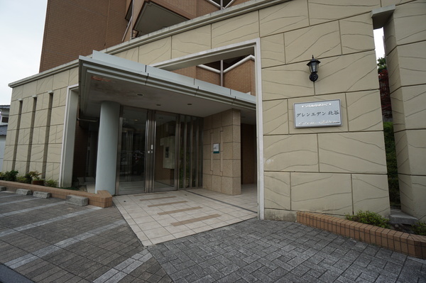 阪急千里線 南千里駅 徒歩21分 7階建 築26年の外観写真