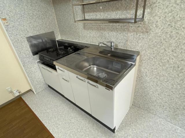 ロイヤルコート桜町A・B・C・Dのキッチン写真