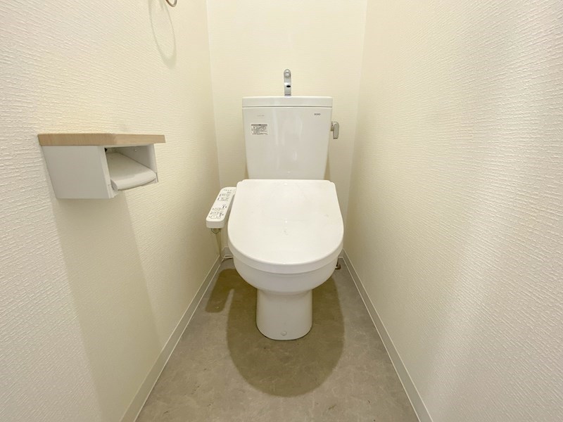 LIVIAZ KOBE CRESTのトイレ写真