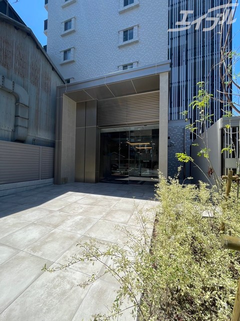 スプランディッド福島WESTの外観写真