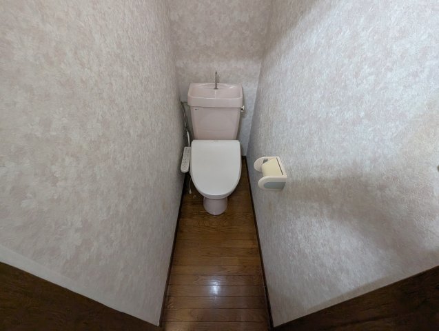 シューフルールIIIのトイレ写真