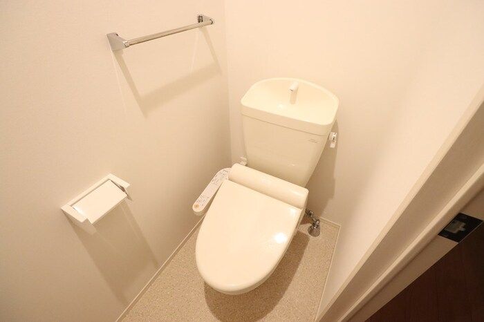米沢ベースのトイレ写真